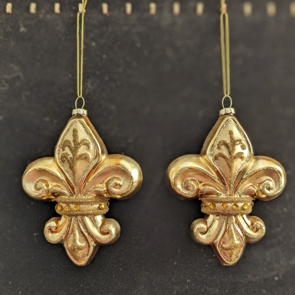 Fleur de Lis Gold Jeweled 3D Ornaments. Set of 2.